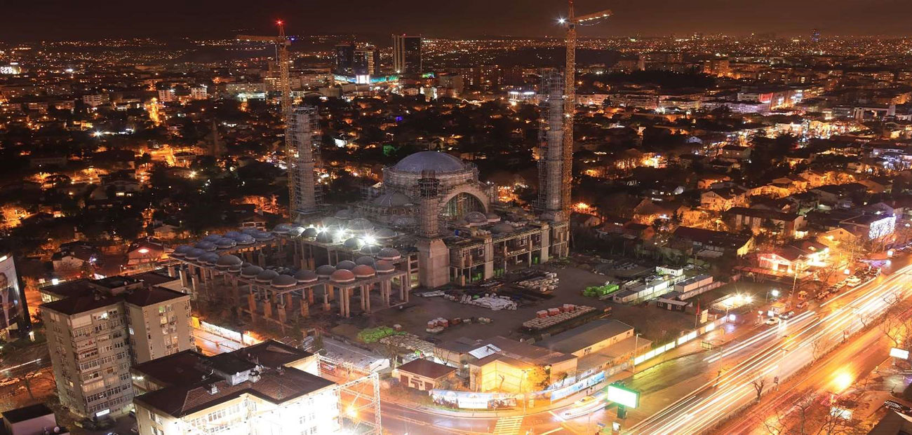LEVENT BARBAROS HAYRETTIN PASHA MOSCHEE UND PARKPLATZ LEVENT BARBAROS HAYRETTIN PASHA MOSCHEE UND PARKPLATZ